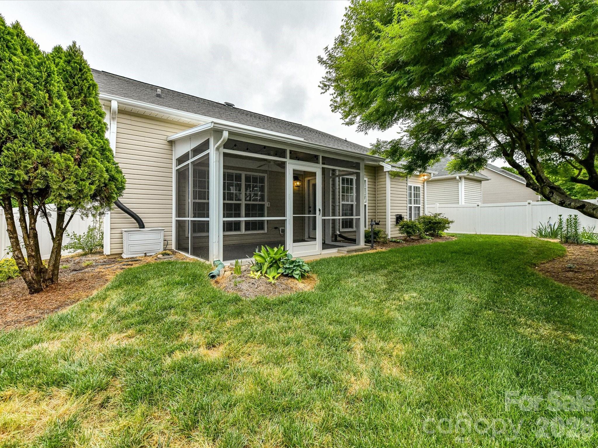 106 Broadleaf Loop Mooresville NC 28115