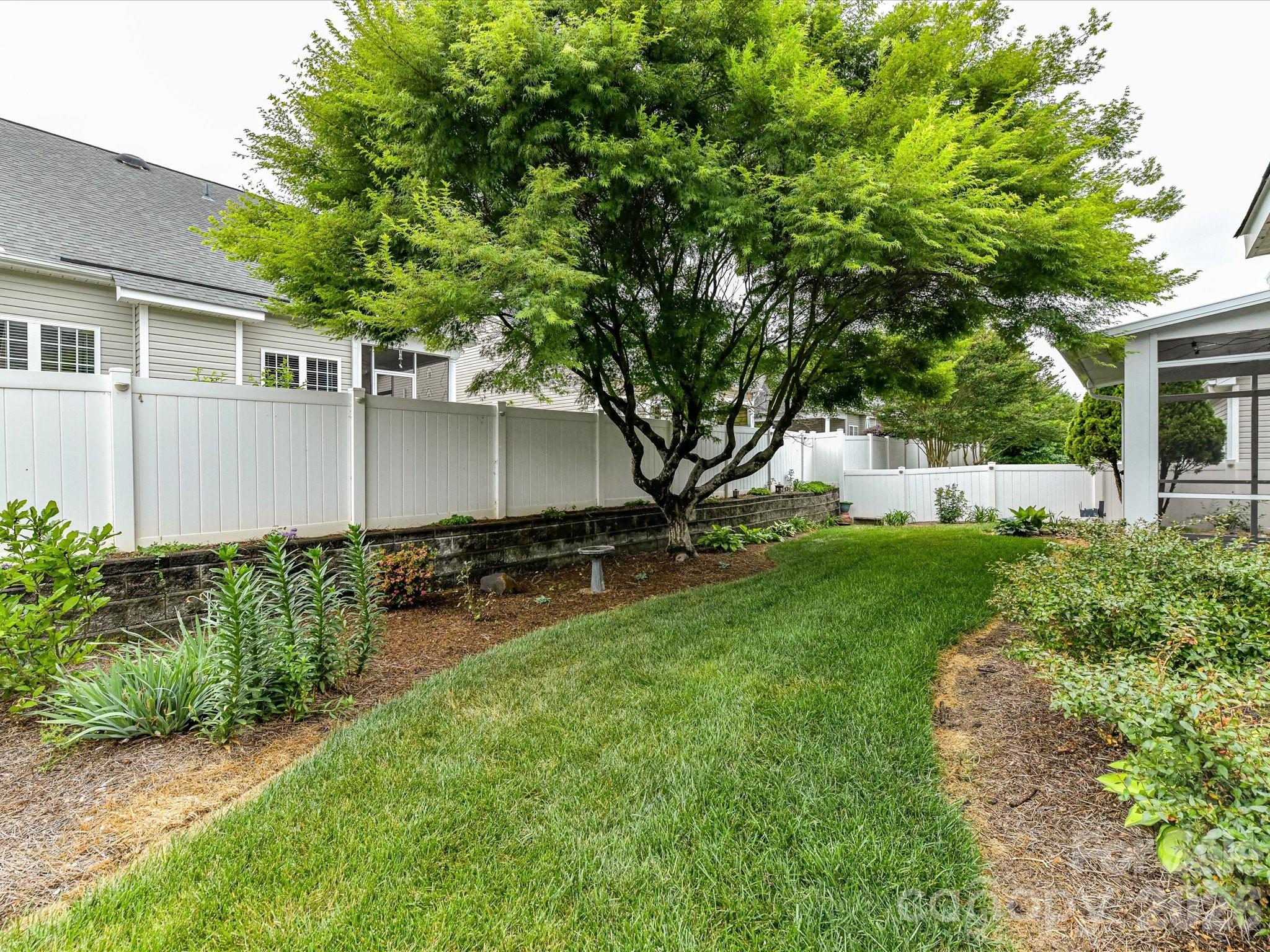 106 Broadleaf Loop Mooresville NC 28115