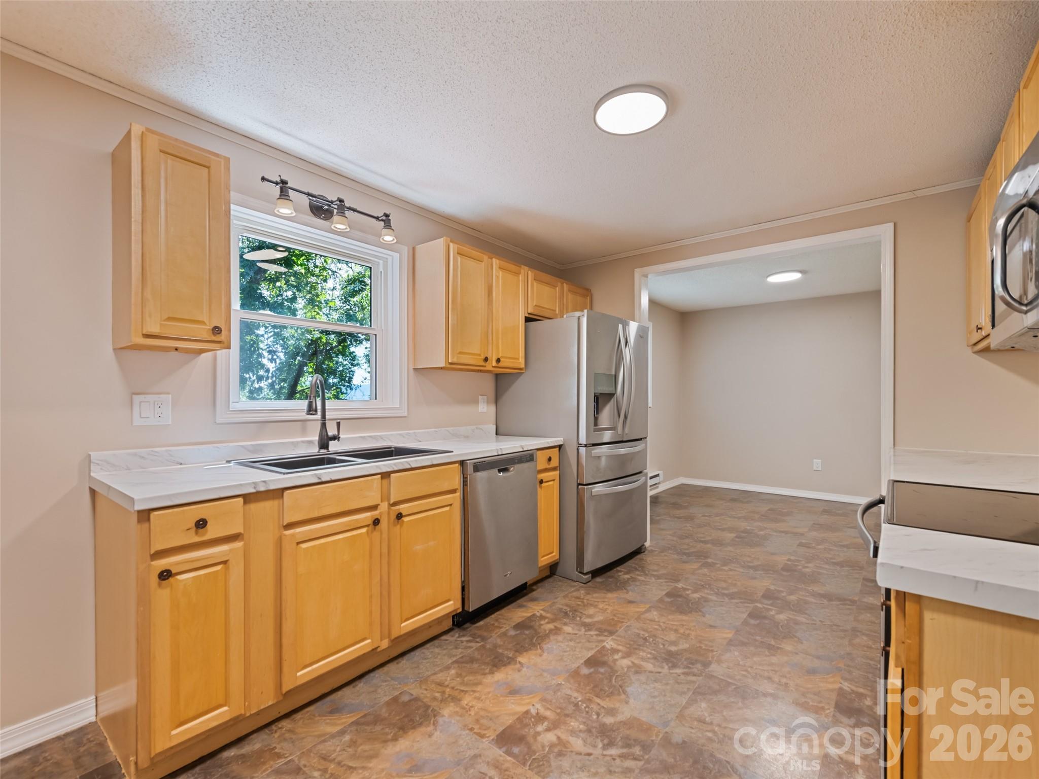 157 Highland Terrace Clyde NC 28721