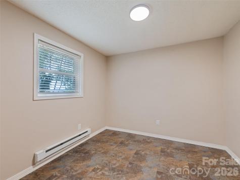 157 Highland Terrace Clyde NC 28721