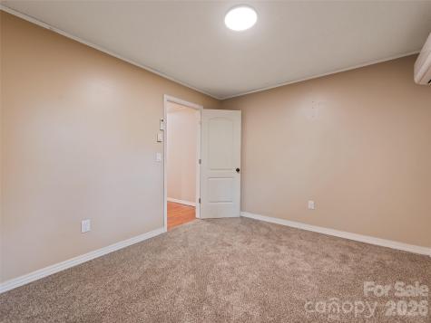 157 Highland Terrace Clyde NC 28721