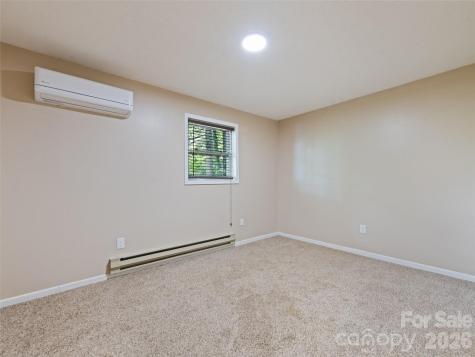 157 Highland Terrace Clyde NC 28721