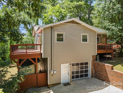157 Highland Terrace Clyde NC 28721
