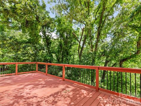 157 Highland Terrace Clyde NC 28721