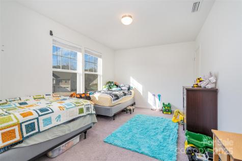8009 Camden Crossing Lowell NC 28098