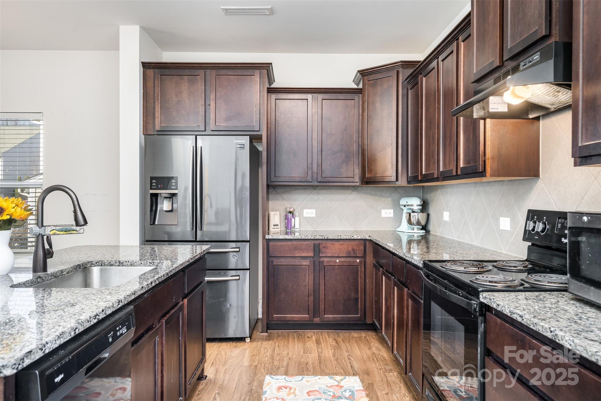 8009 Camden Crossing Lowell NC 28098