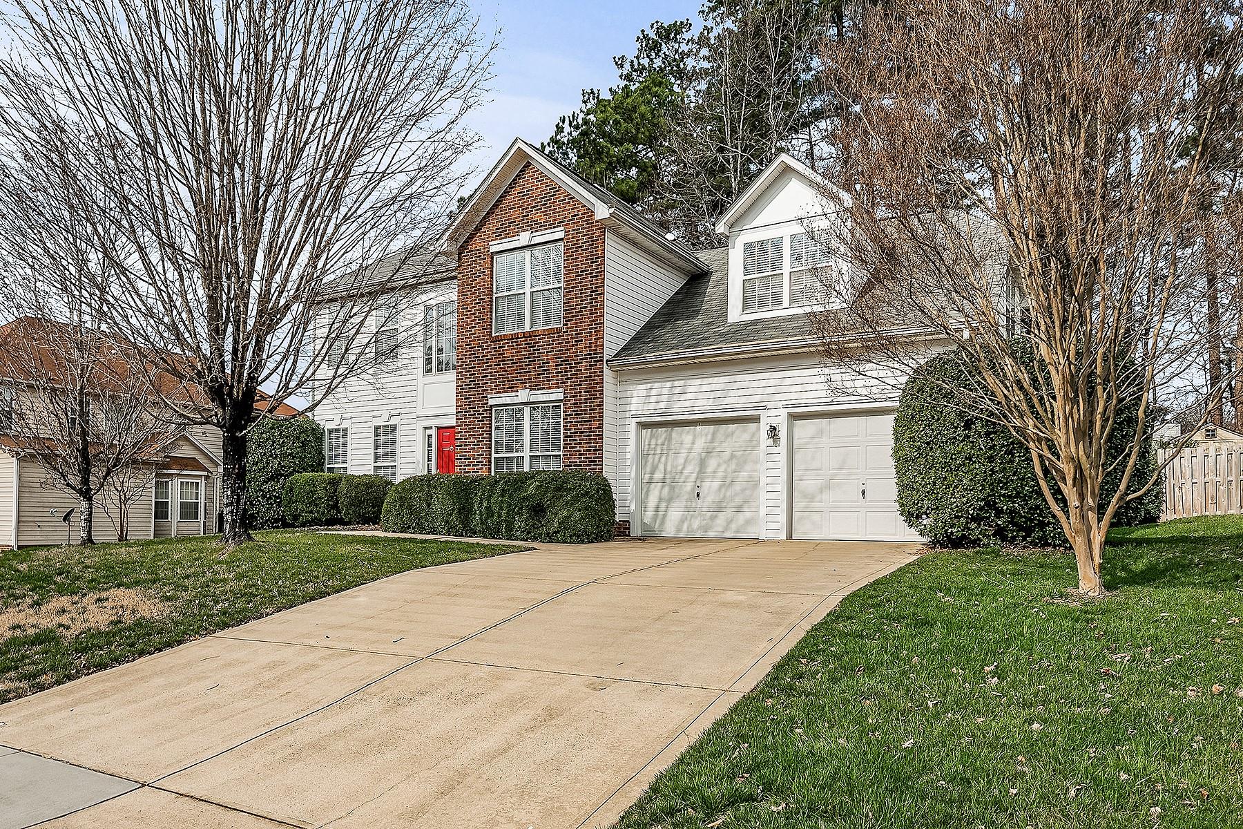 9915 Sandman Lane Charlotte NC 28216