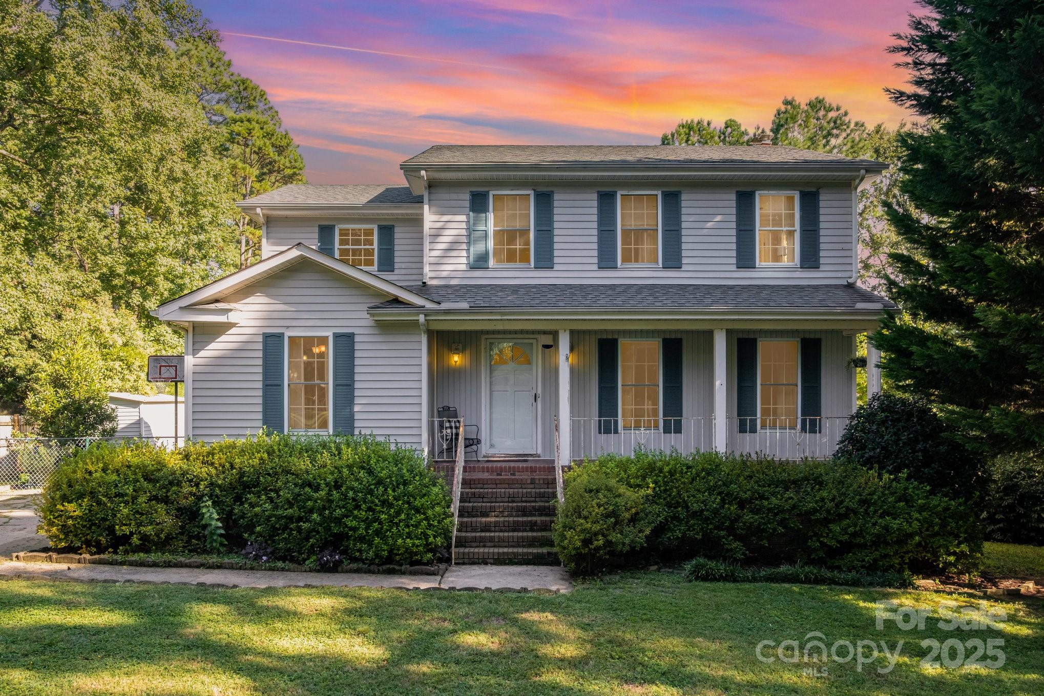 5706 Ganymede Place Charlotte NC 28227