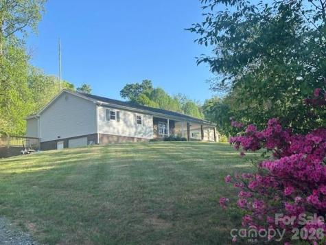 1375 Bradford Mountain Road Lenoir NC 28645