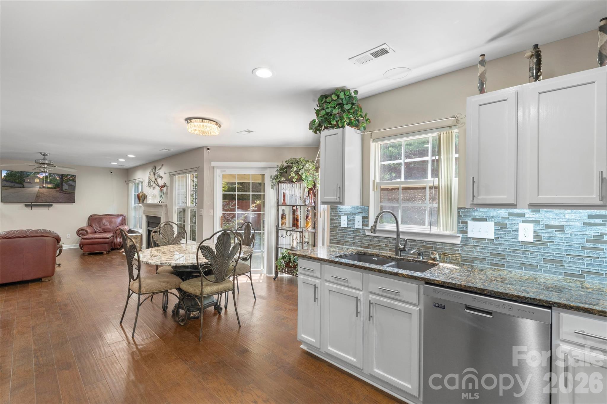 7923 Shiny Meadow Lane Charlotte NC 28215