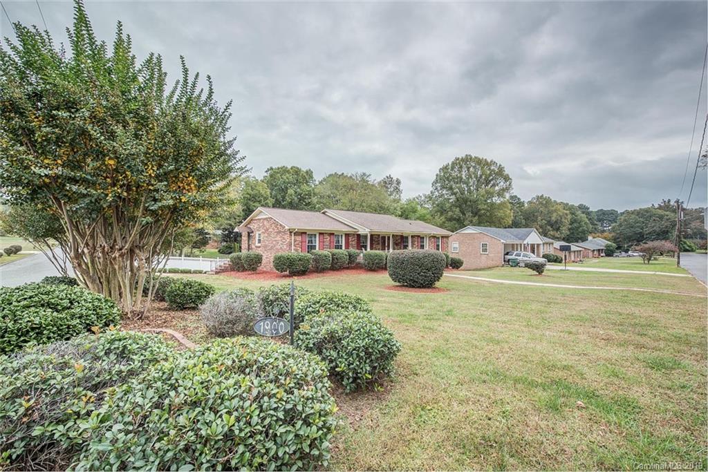 1900 Kingston Drive Gastonia NC 28052