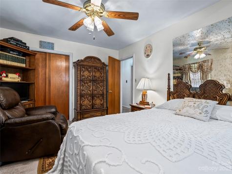 325 Pearson Drive Asheville NC 28801