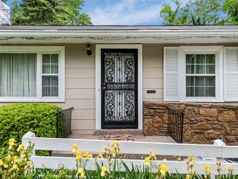 325 Pearson Drive Asheville NC 28801
