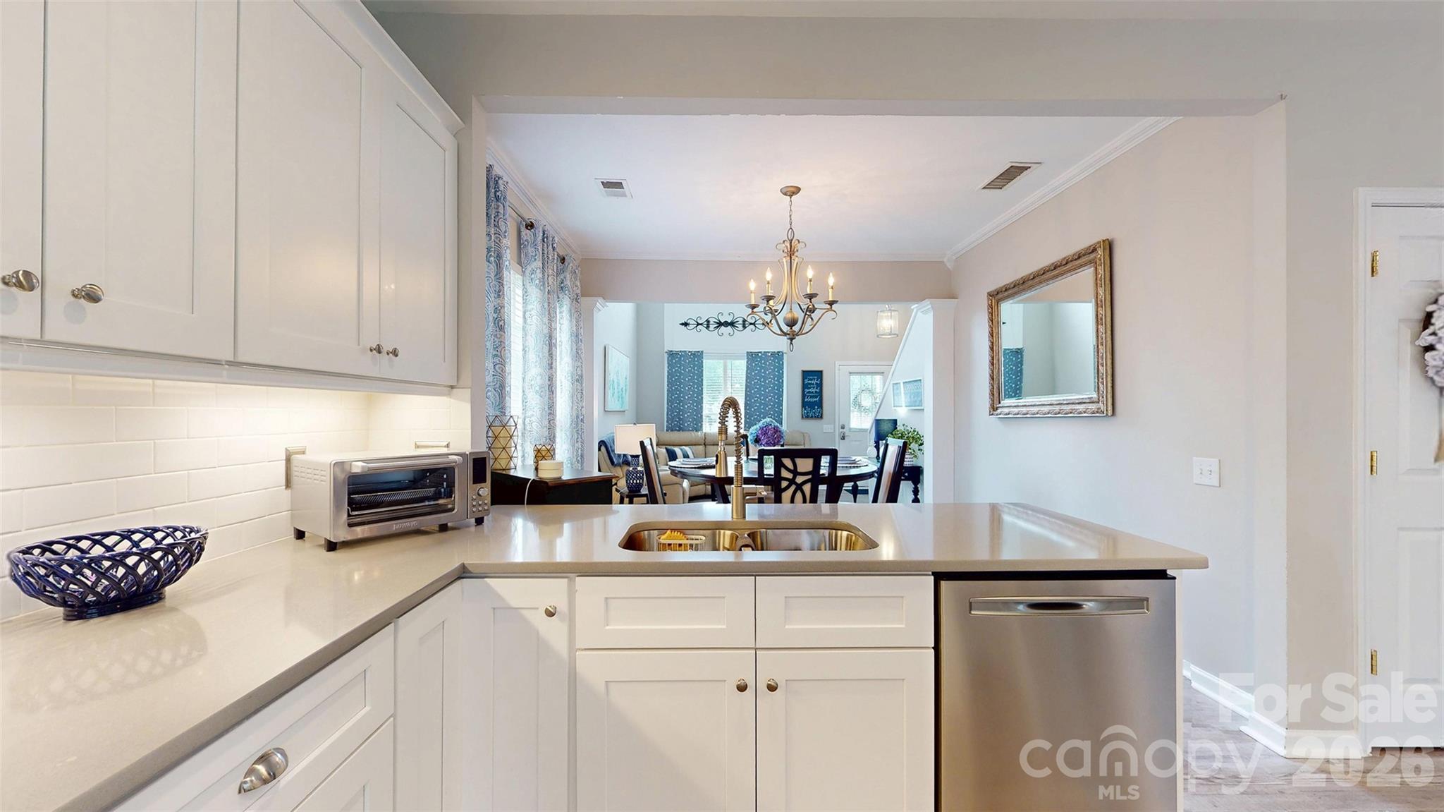 2002 Chinabrook Court Charlotte NC 28270