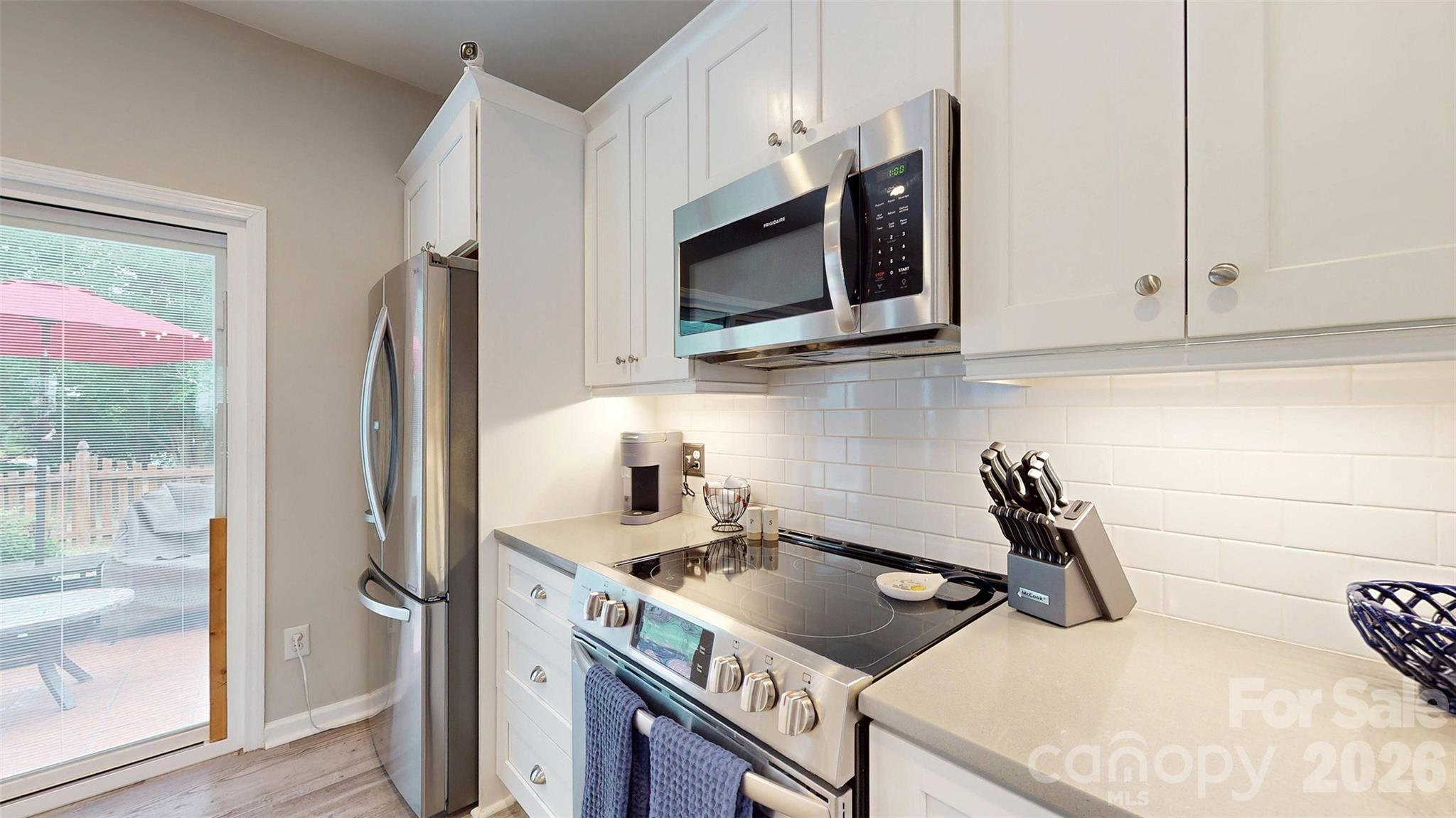 2002 Chinabrook Court Charlotte NC 28270