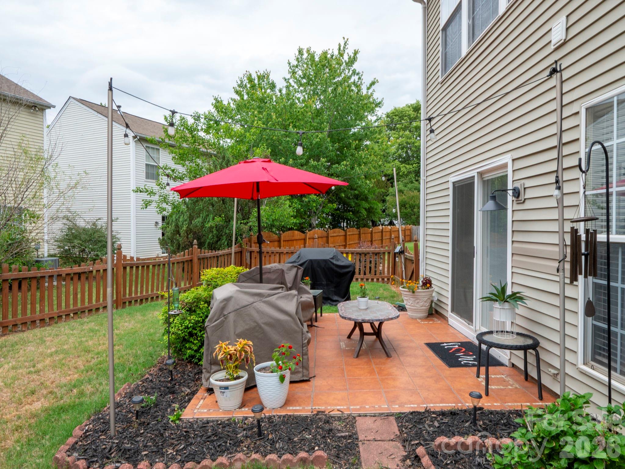 2002 Chinabrook Court Charlotte NC 28270