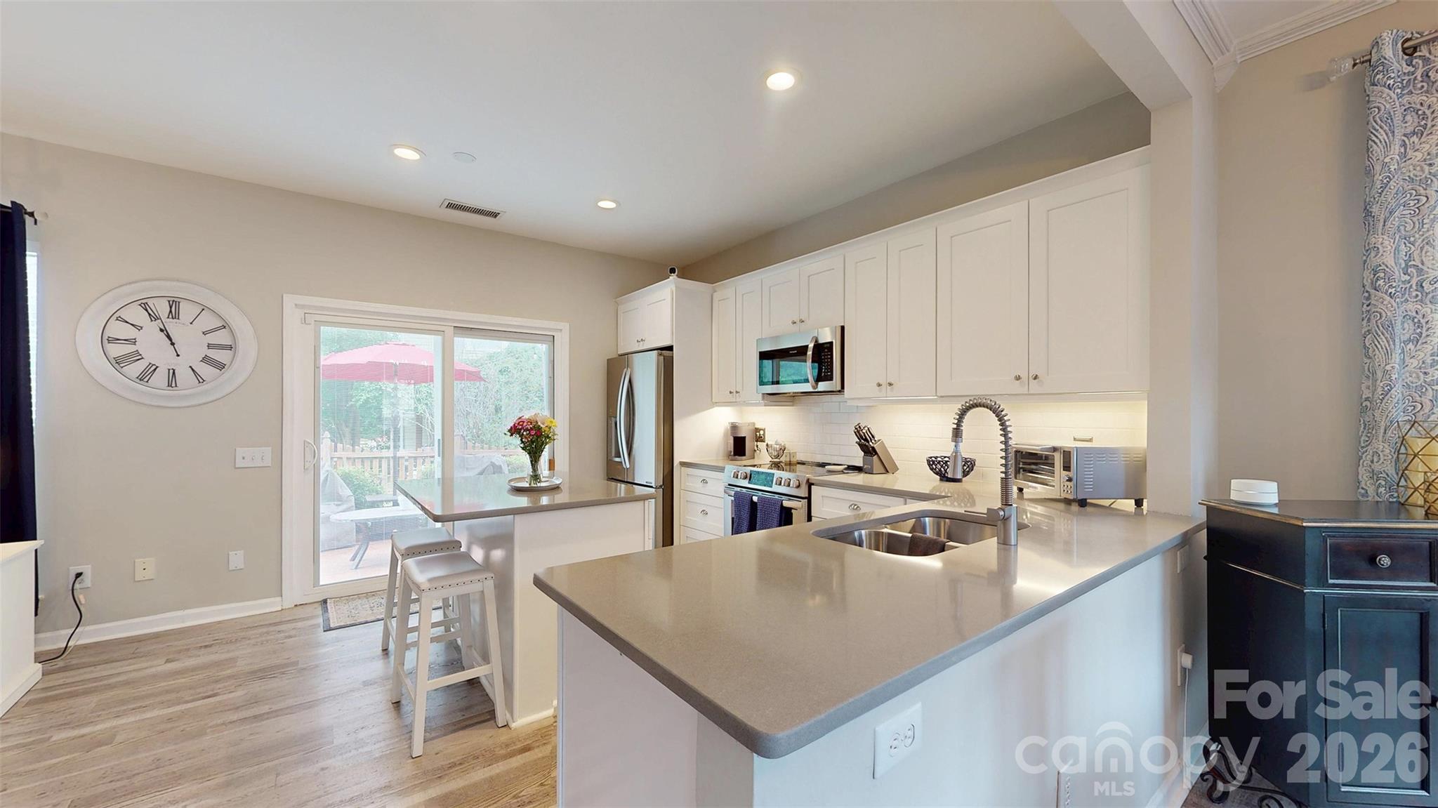 2002 Chinabrook Court Charlotte NC 28270