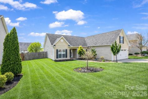33 Lumber River Road Fletcher NC 28732