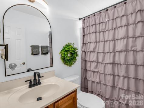 33 Lumber River Road Fletcher NC 28732
