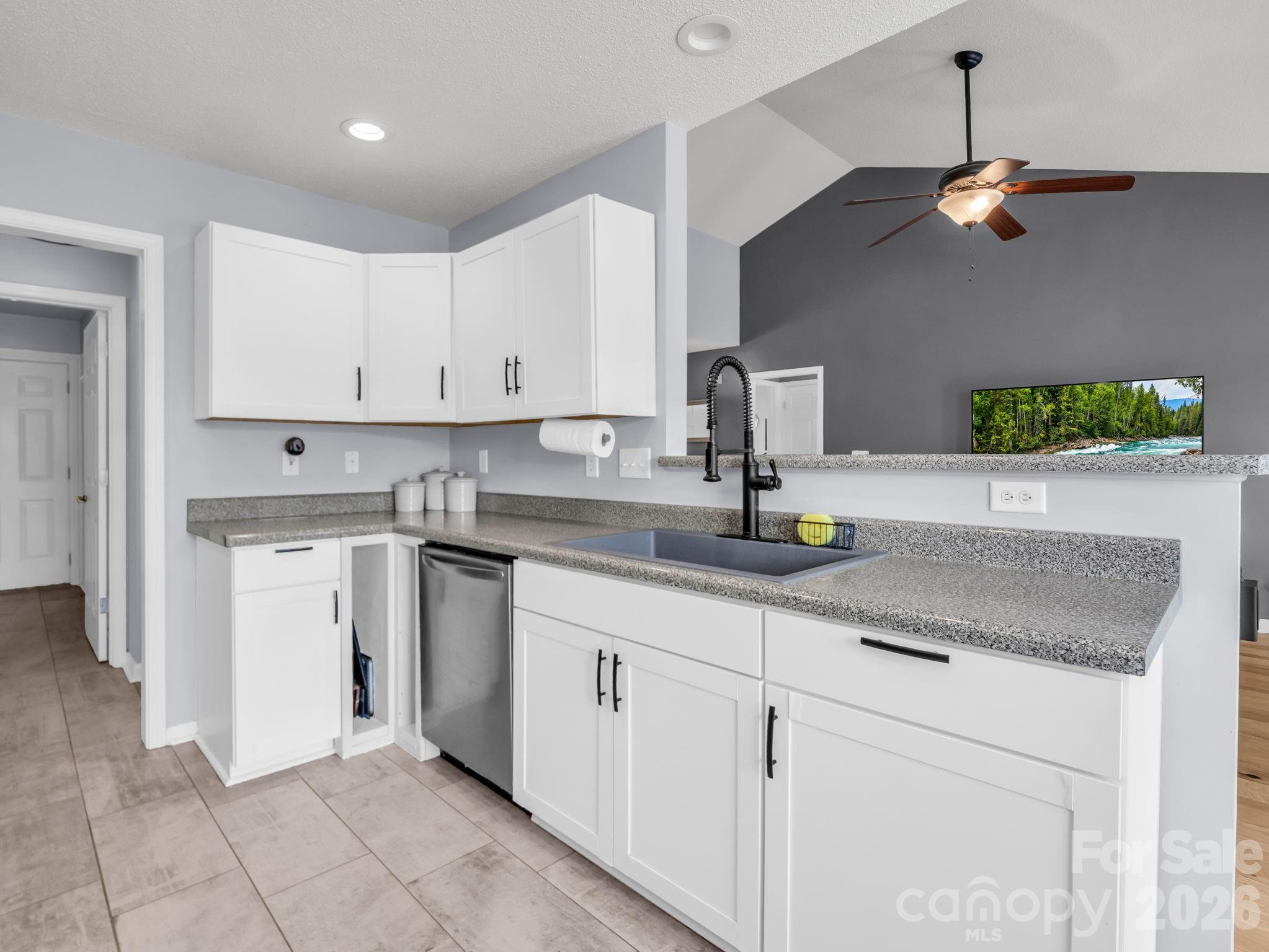 33 Lumber River Road Fletcher NC 28732