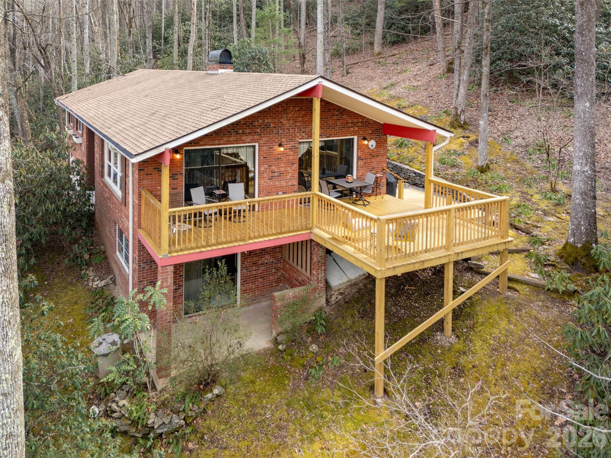 227 Sky Lake Drive Hendersonville NC 28739
