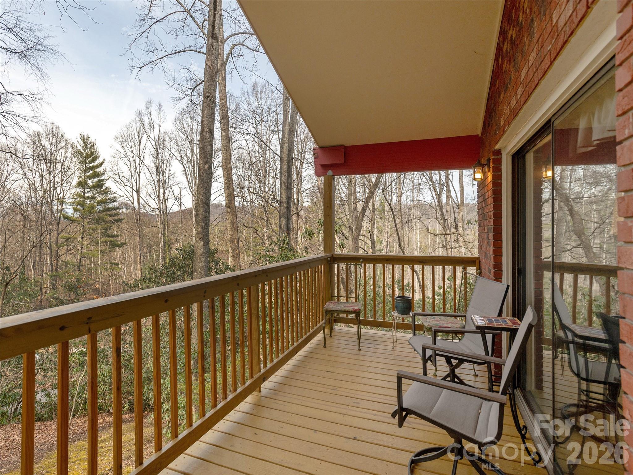 227 Sky Lake Drive Hendersonville NC 28739