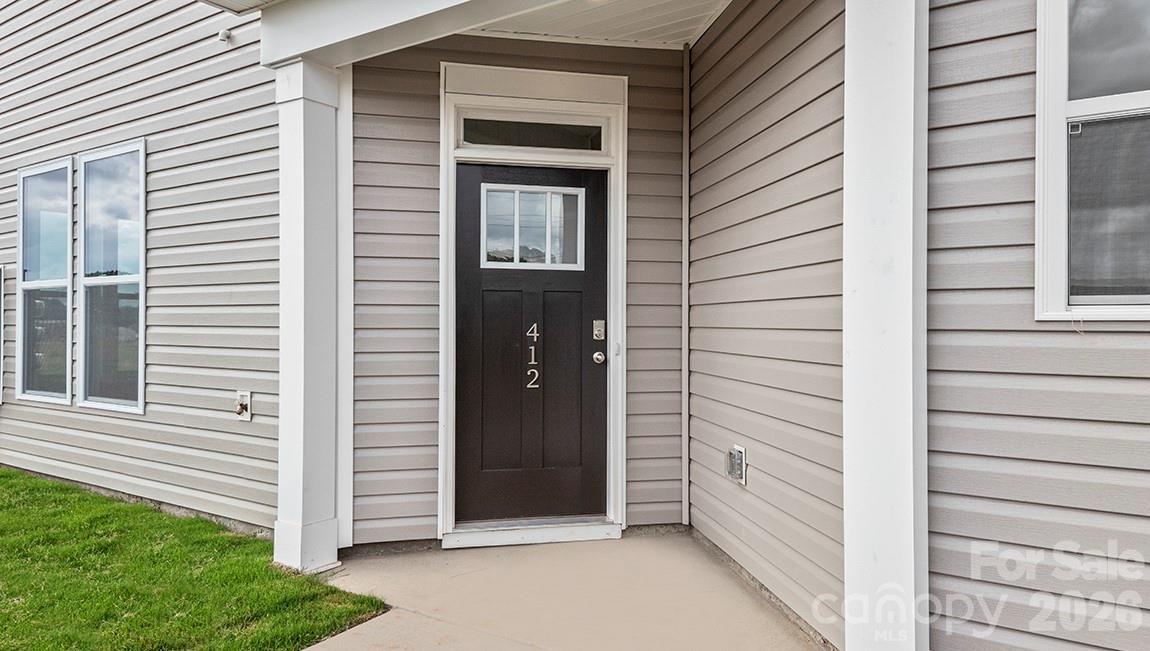 388 Creekview Road Hendersonville NC 28792