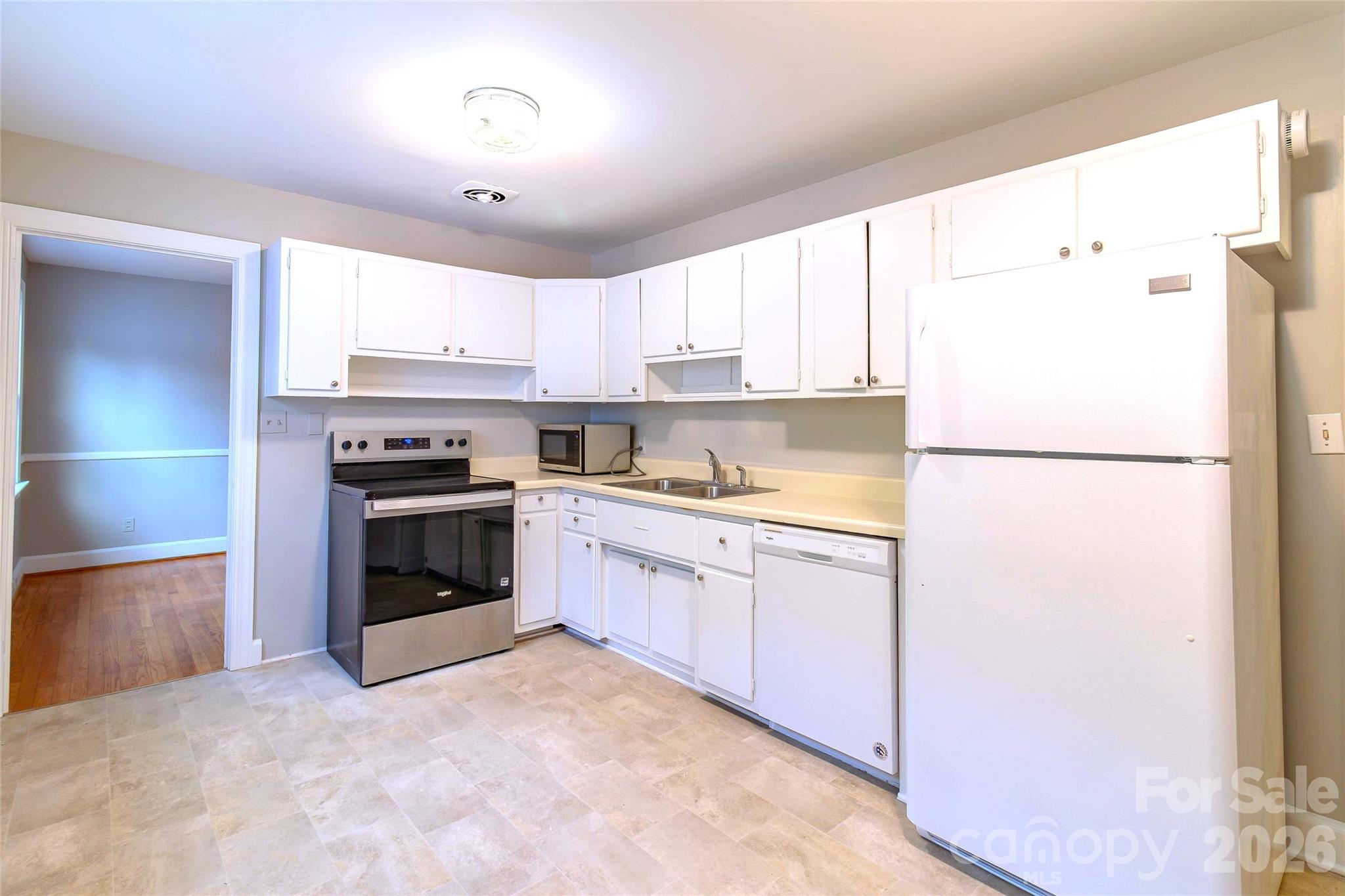 3428 Wade Avenue Raleigh NC 27607