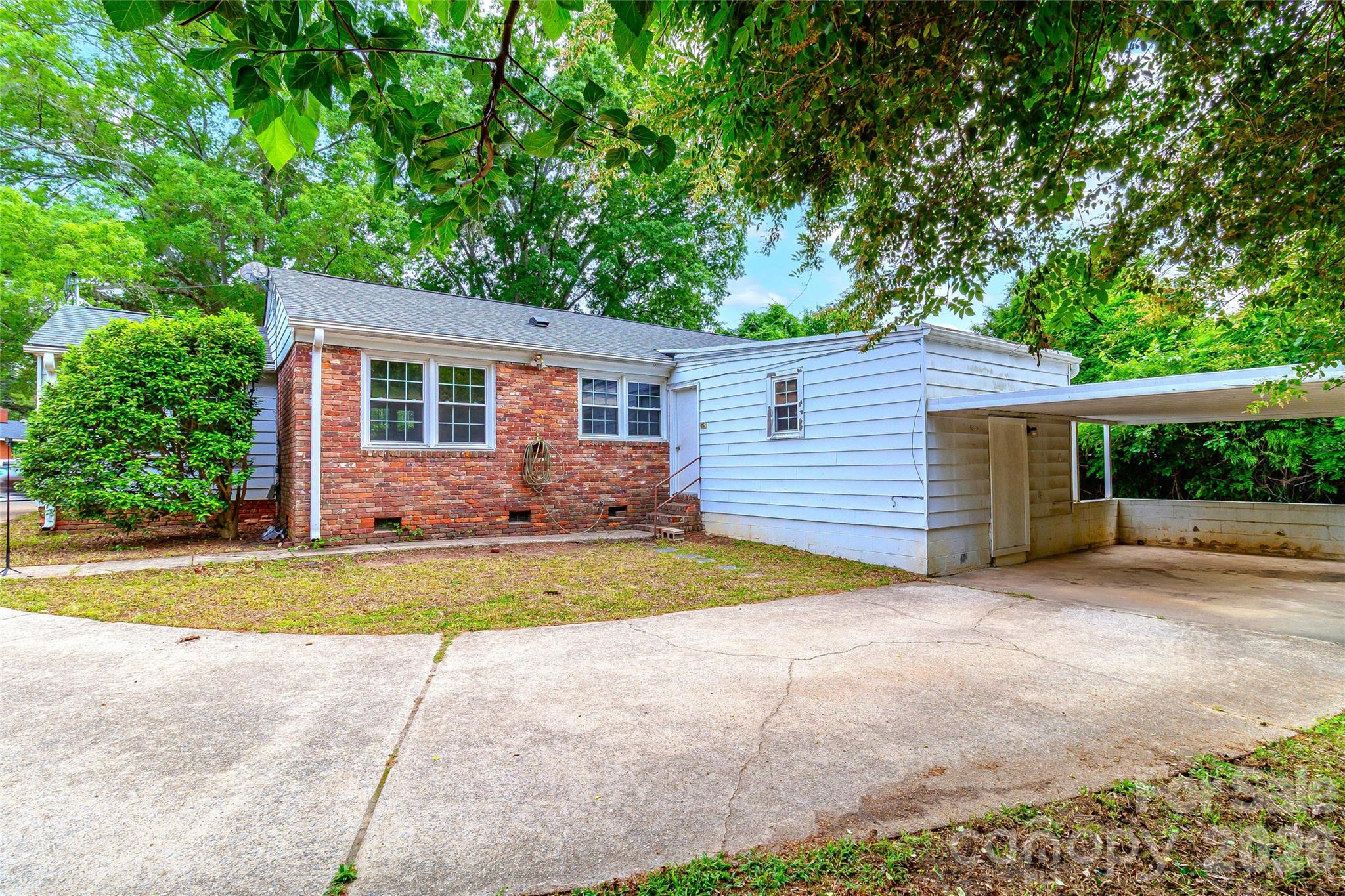 3428 Wade Avenue Raleigh NC 27607