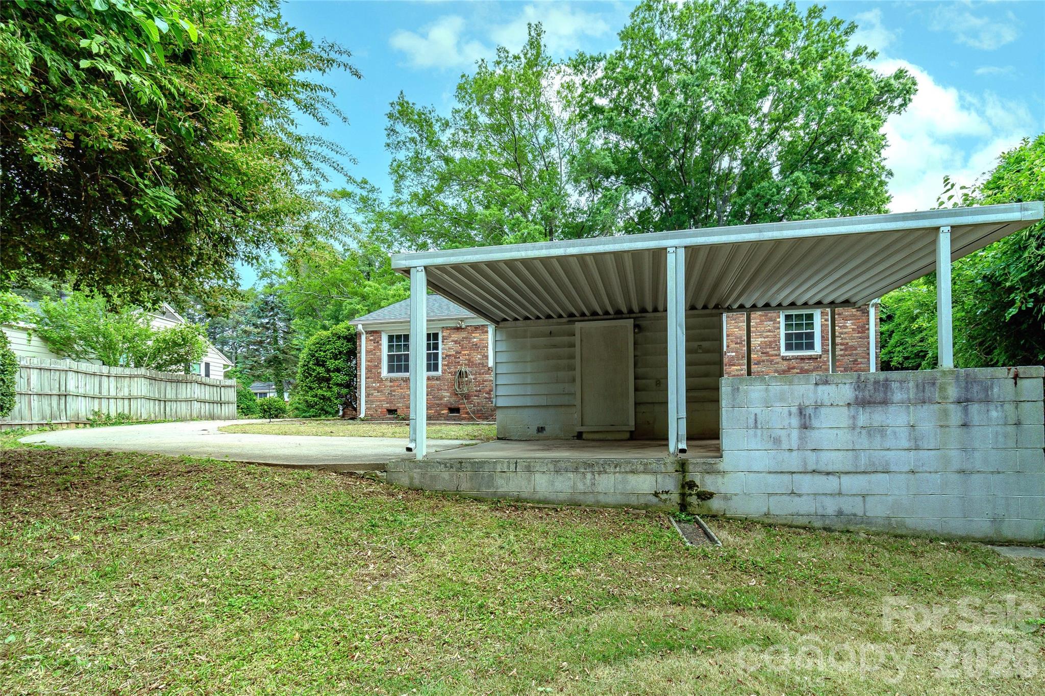 3428 Wade Avenue Raleigh NC 27607
