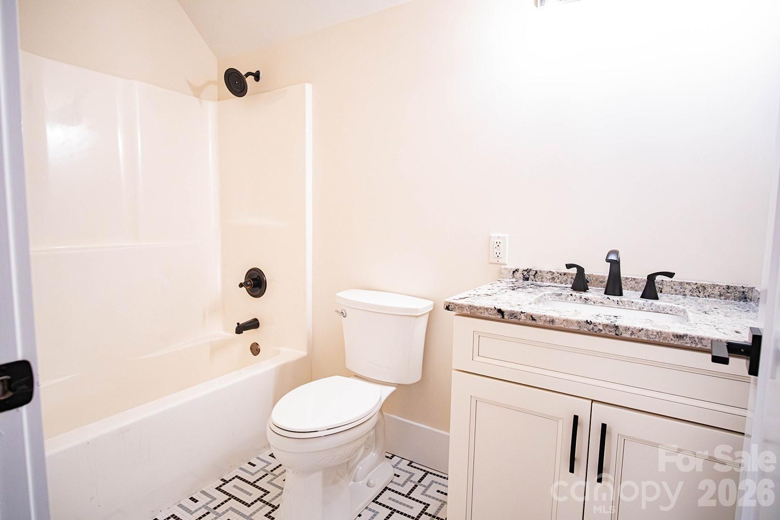 10 Mcmurray Lane Black Mountain NC 28711