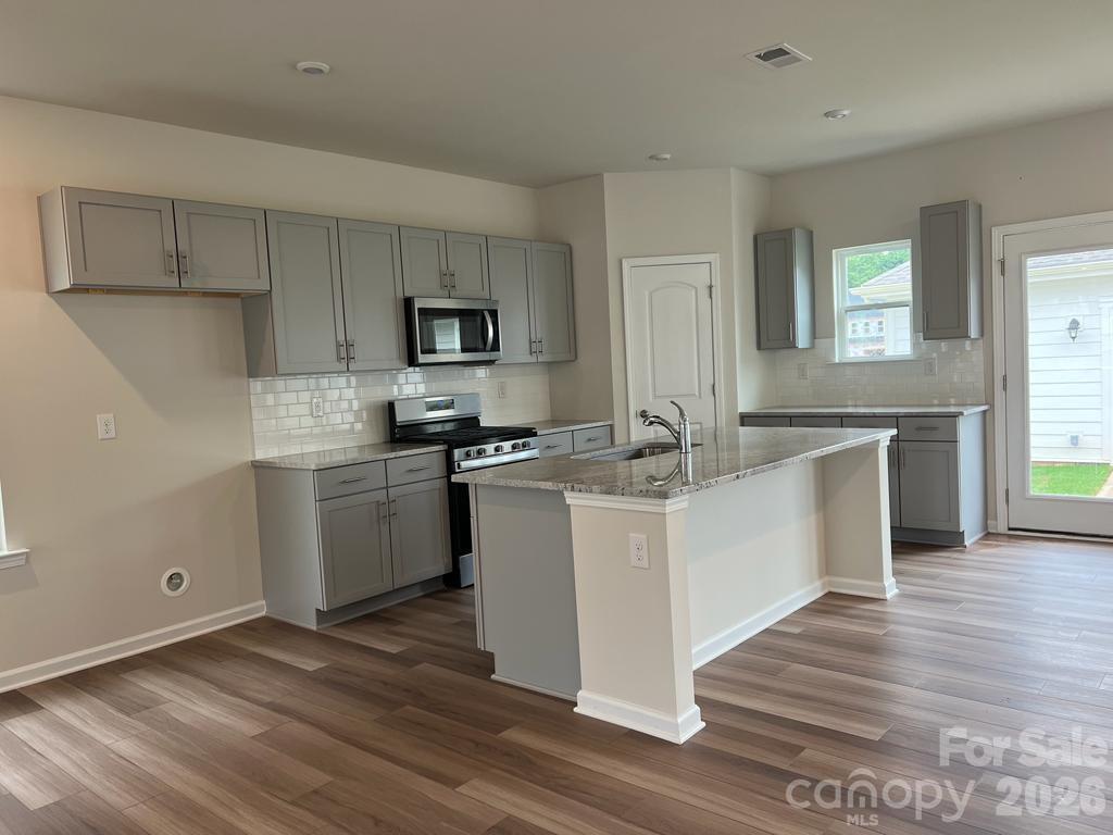 9018 Ramsford Court Charlotte NC 28227