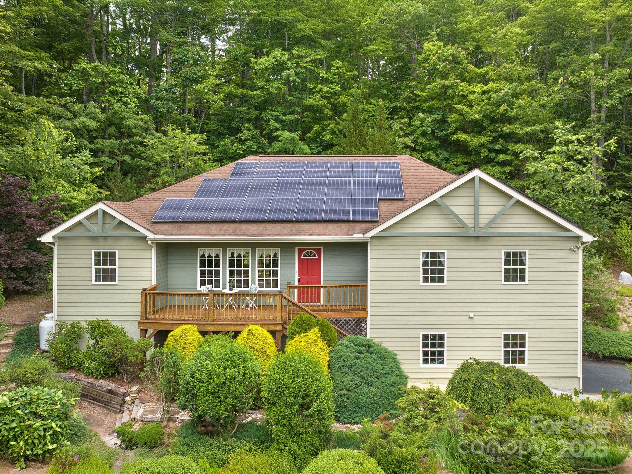 21 Kahluas Way Fairview NC 28730