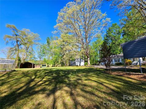5185 Old Haywood Road Mills River NC 28759