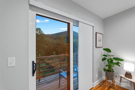 962 Riceville Road Asheville NC 28805