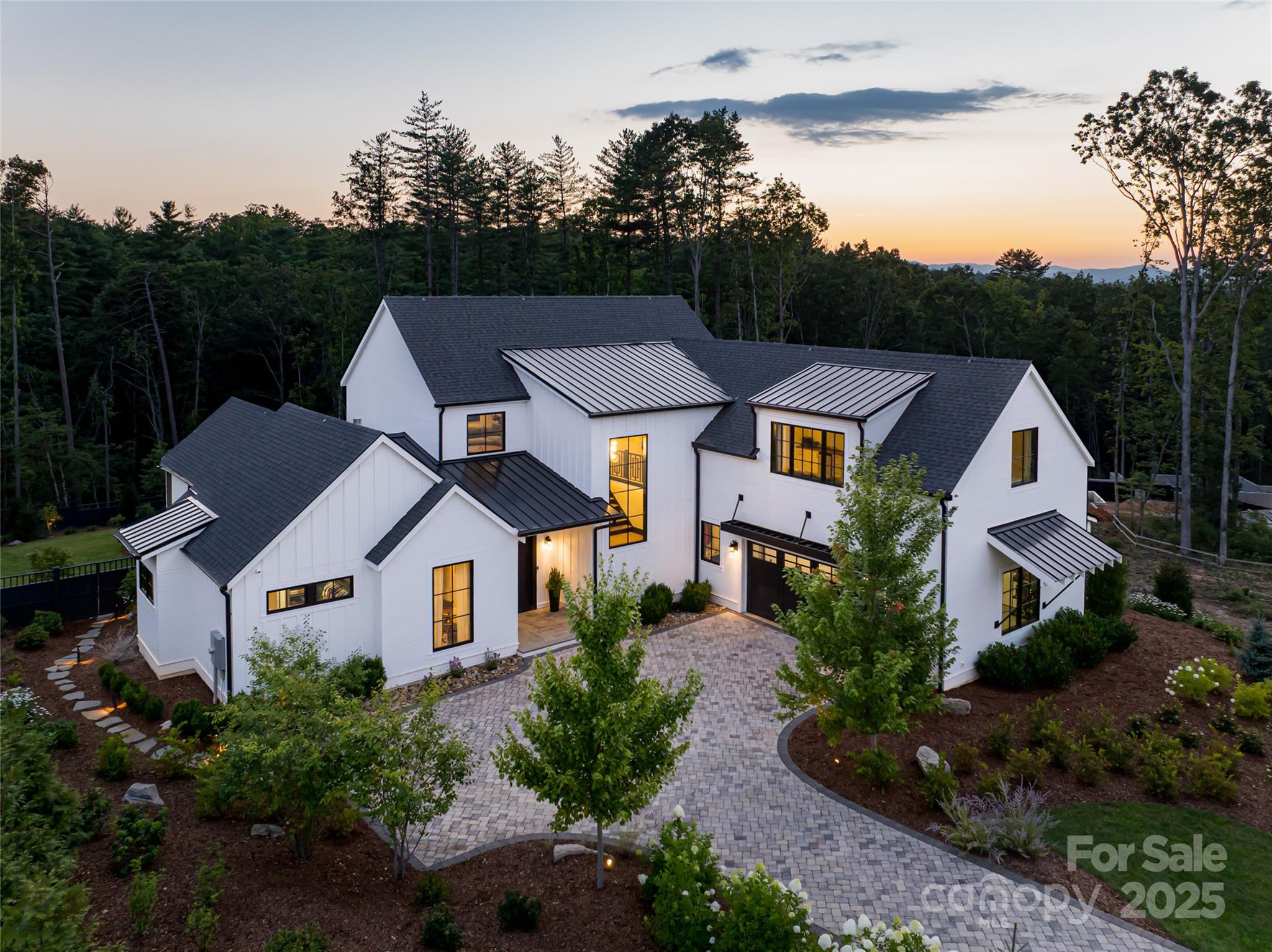 320 Flowering Vine Court Asheville NC 28803