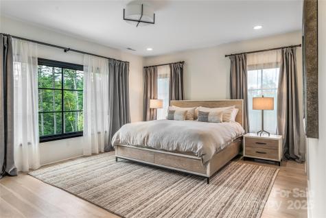 320 Flowering Vine Court Asheville NC 28803