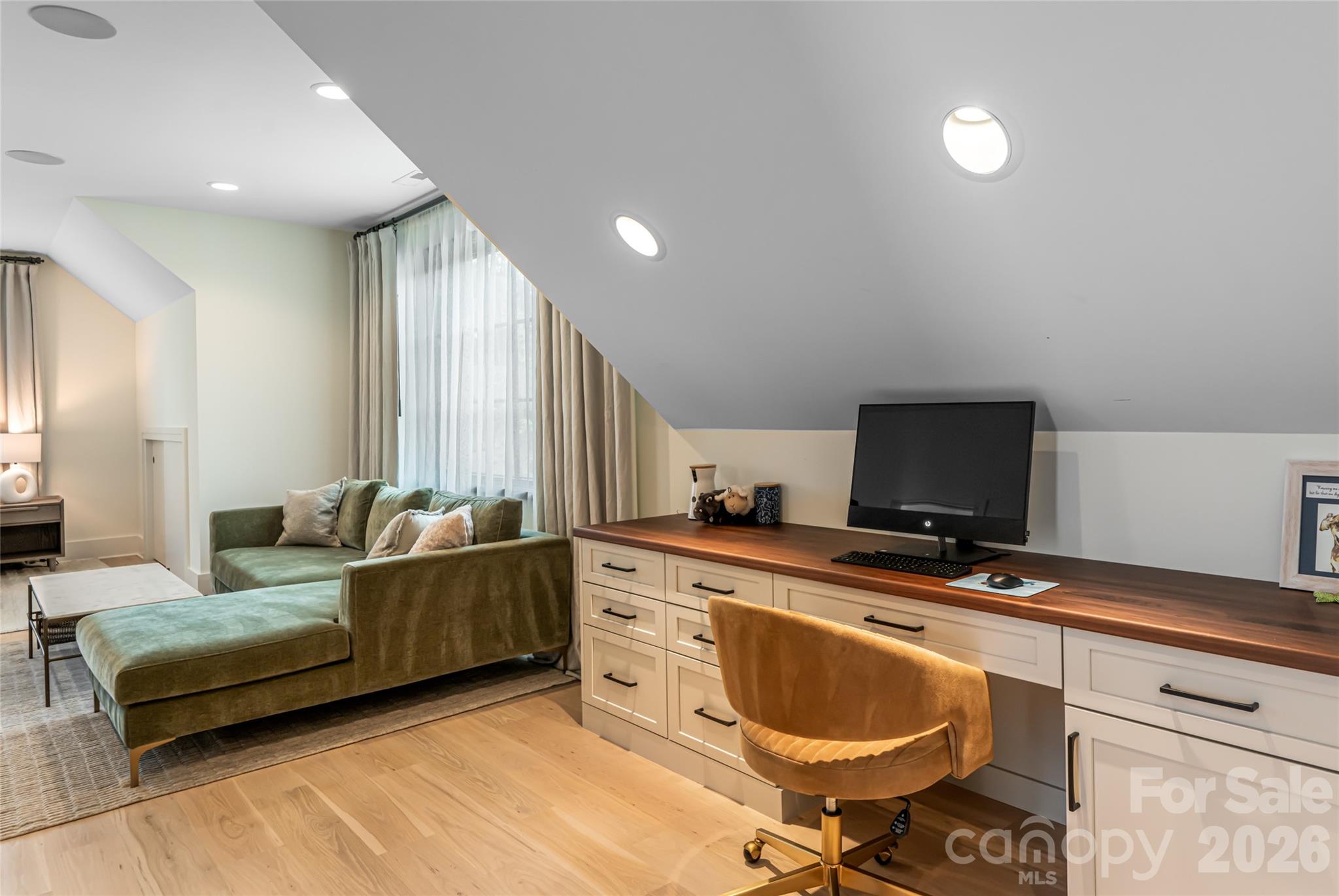 320 Flowering Vine Court Asheville NC 28803