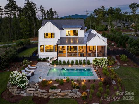 320 Flowering Vine Court Asheville NC 28803