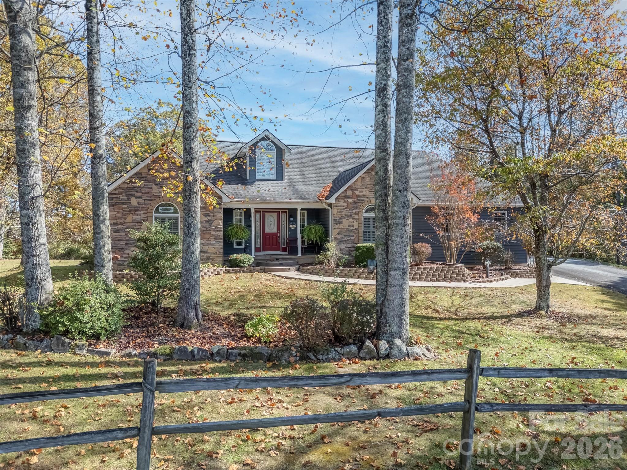 1340 Macedonia Road Saluda NC 28773