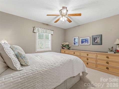 1340 Macedonia Road Saluda NC 28773
