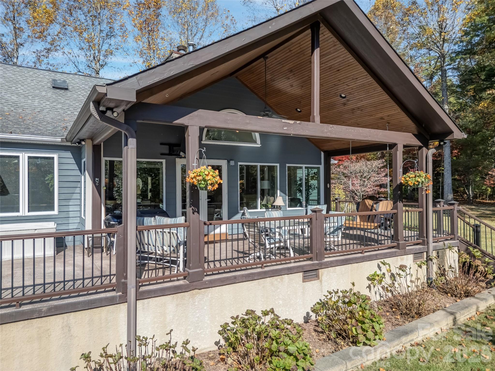 1340 Macedonia Road Saluda NC 28773