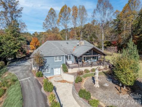 1340 Macedonia Road Saluda NC 28773