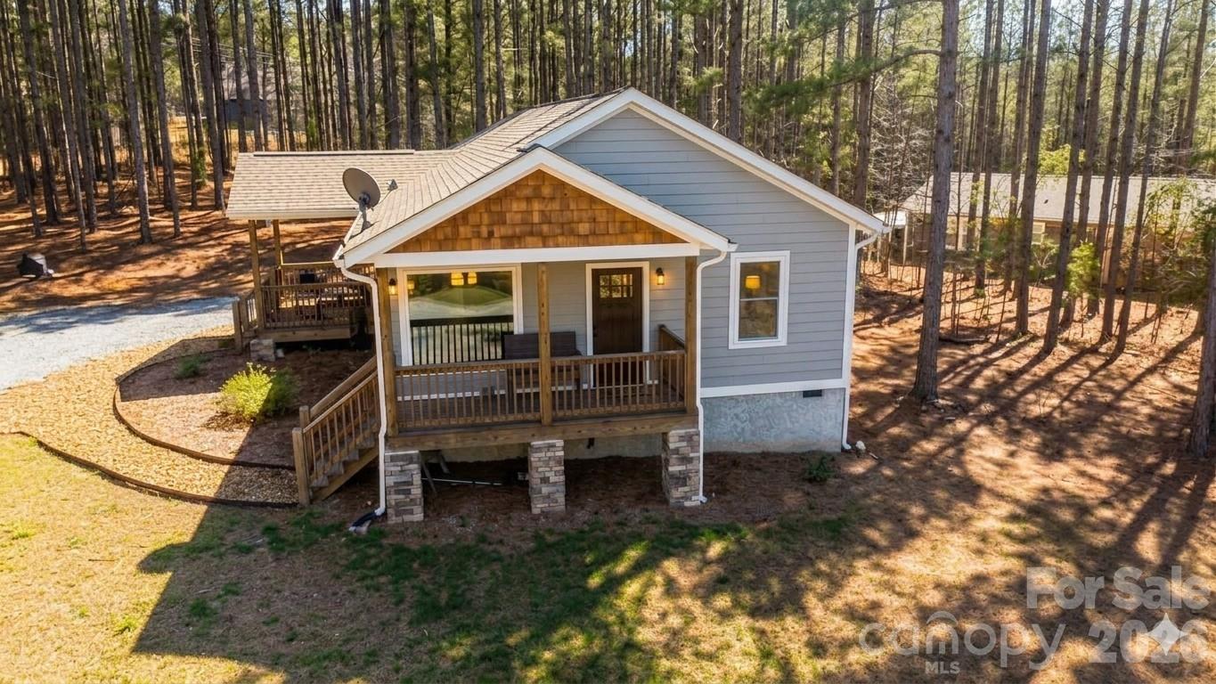 386 Sunset Drive Mill Spring NC 28756