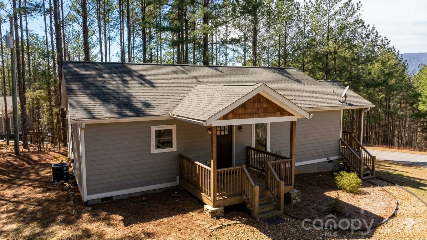 386 Sunset Drive Mill Spring NC 28756