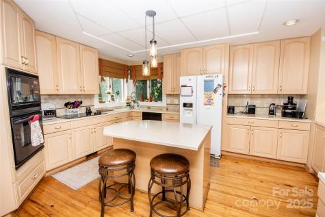 10245 Cool Springs Road Woodleaf NC 27054
