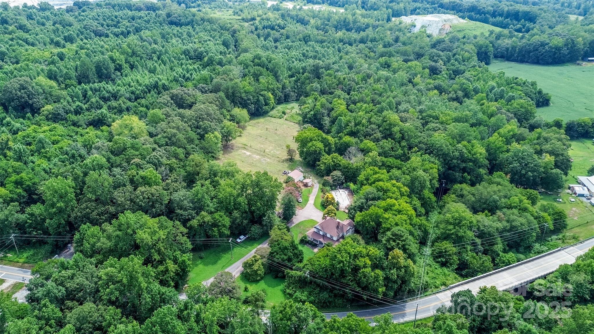 10245 Cool Springs Road Woodleaf NC 27054