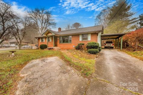 106 7th Street Black Mountain NC 28711