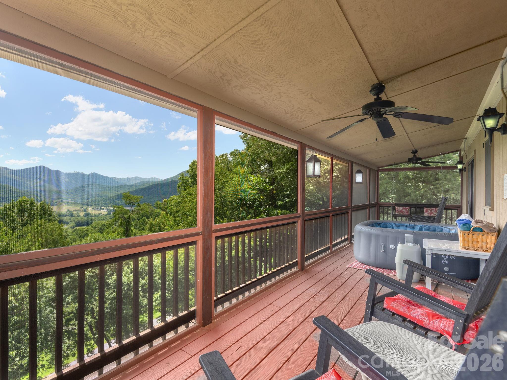 1541 Utah Mountain Road Waynesville NC 28785