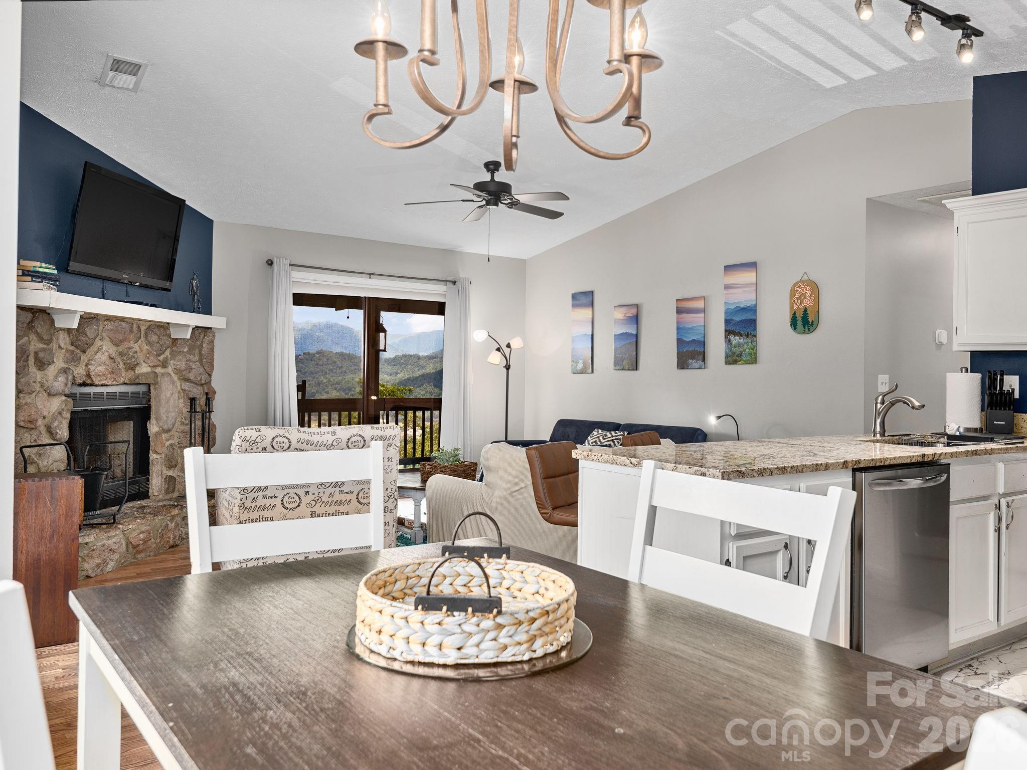 1541 Utah Mountain Road Waynesville NC 28785